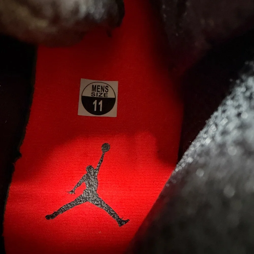 Jordan max aura